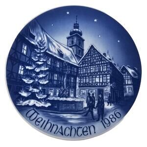 1986 BAREUTHER Christmas Wall Plate Marketplace In Forchheim Bavaria Germany Vtg